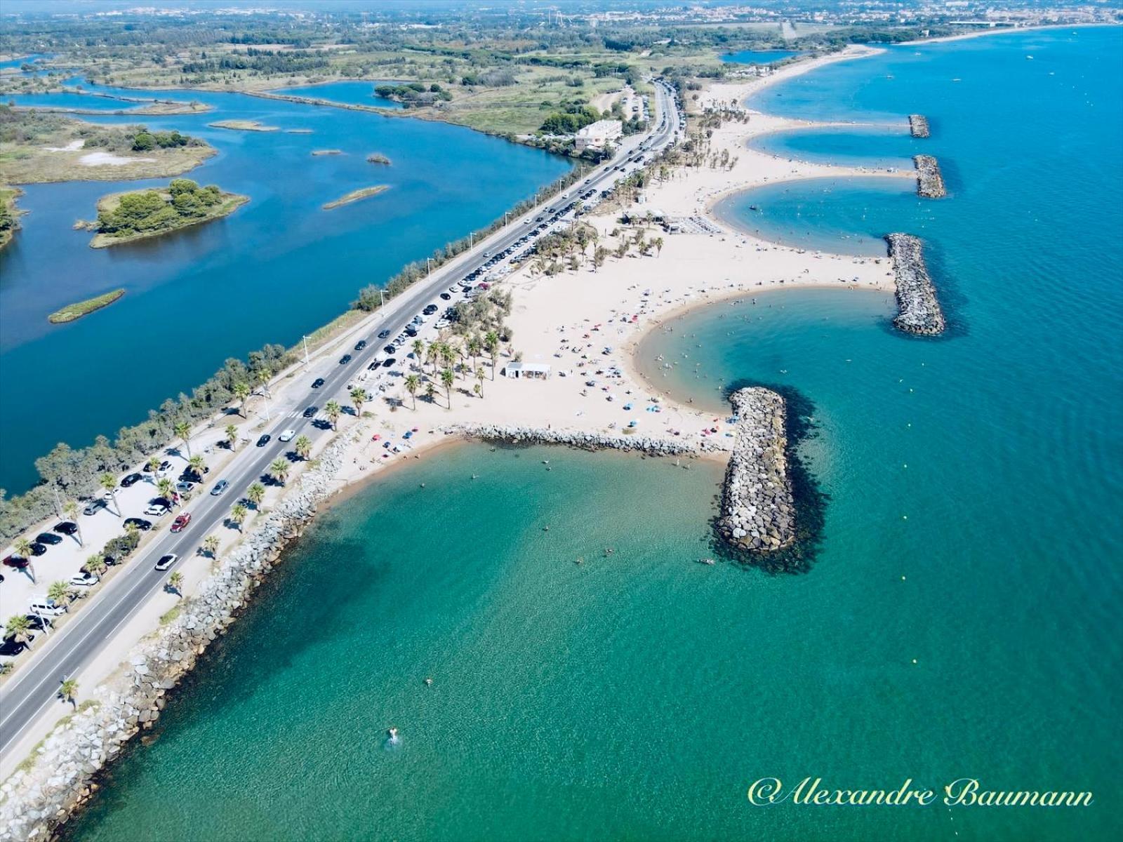 Chez Madou, T1 En Bas De Villa Et Rez De Jardin A 900M De La Mer Et Des Commerces Frejus Ngoại thất bức ảnh